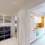 Apartment Executive 1 Bedroom Flat, Center