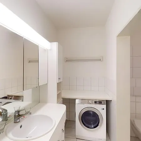 Executive 1 Bedroom Flat, Center Διαμέρισμα *