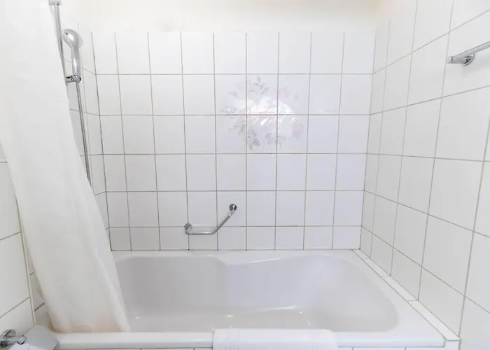 Апартаменты Executive 1 Bedroom Flat, Center